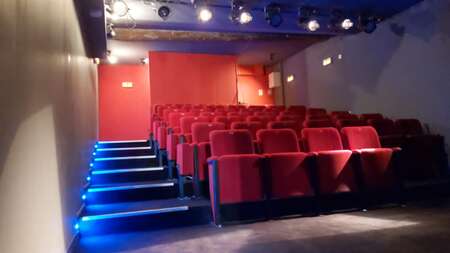 0 Photo du lieu Salle 2