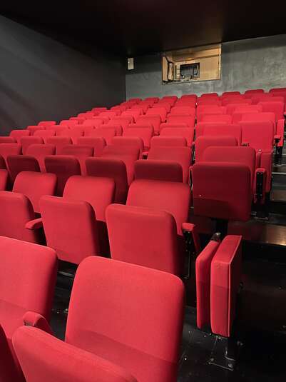 0 Photo du lieu Salle 2