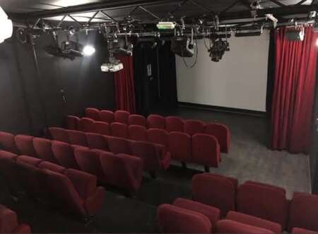 0 Photo du lieu Salle principale