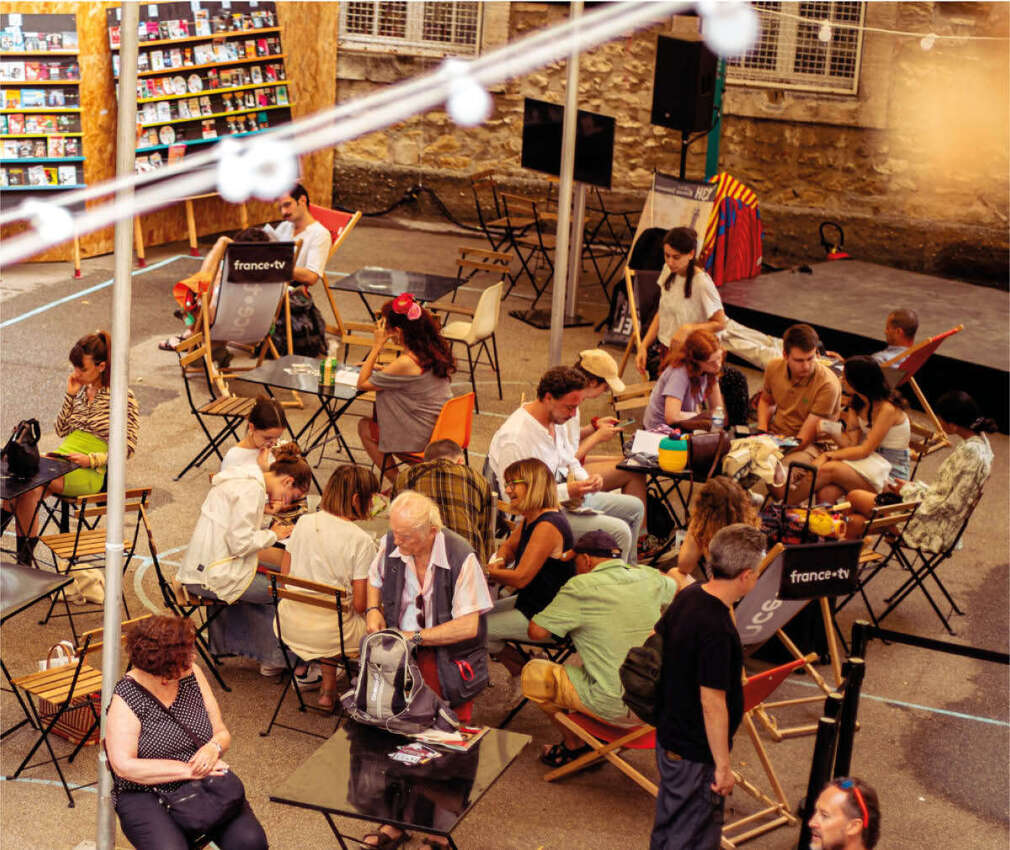 0 Photo de l'actualité' Découvrez la plateforme solidaire du festival Off Avignon !
