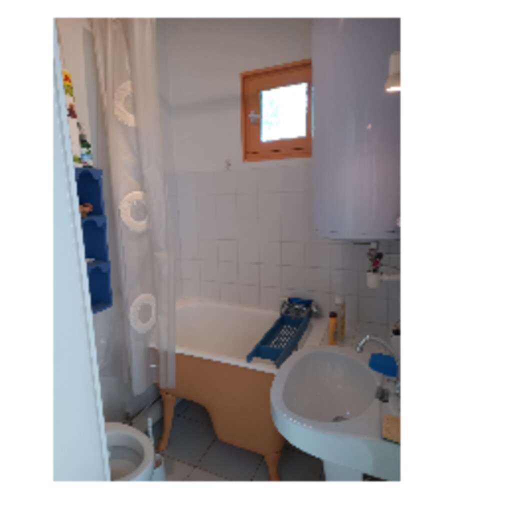 0 Photo de l'annonce' Location T3 Pujaut 3 couchages pour Compagnie de théâtre