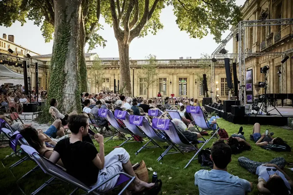 0 Photo de l'revue_presse' Avignon gratuit : cinq spectacles ou lectures pour profiter du festival à l’œil