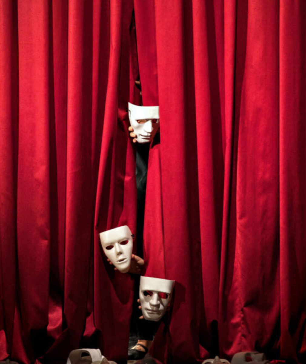 0 Photo de l'revue_presse' Festival Off d’Avignon 2025 : une programmation foisonnante de plus de 1 700 spectacles