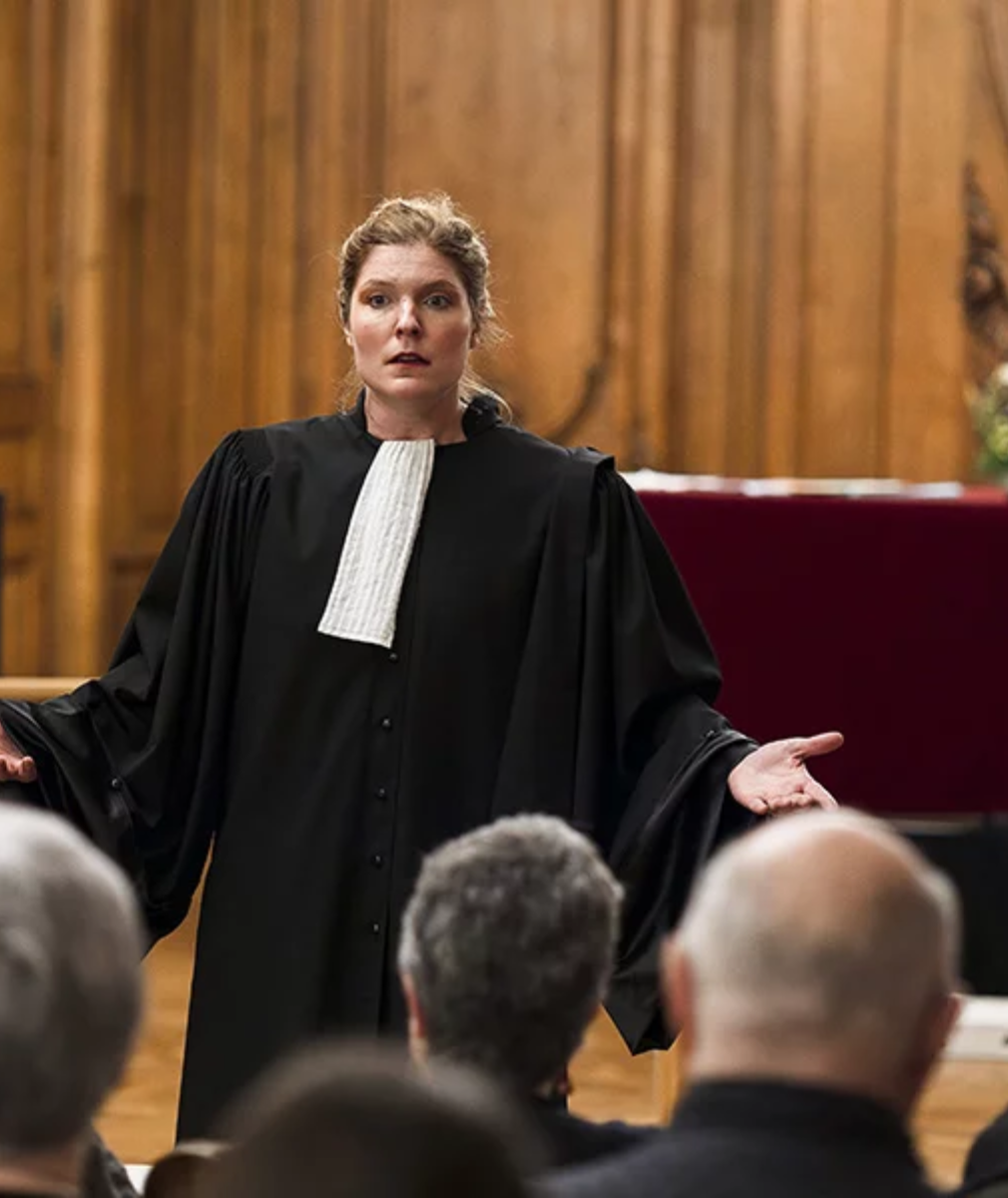 « À la barre » de Ronan Chéneau dans la mise en scène de Steeve Brunet, une mise en jeu dynamique et intelligente de la justice face aux victimes de violences sexistes et sexuelles