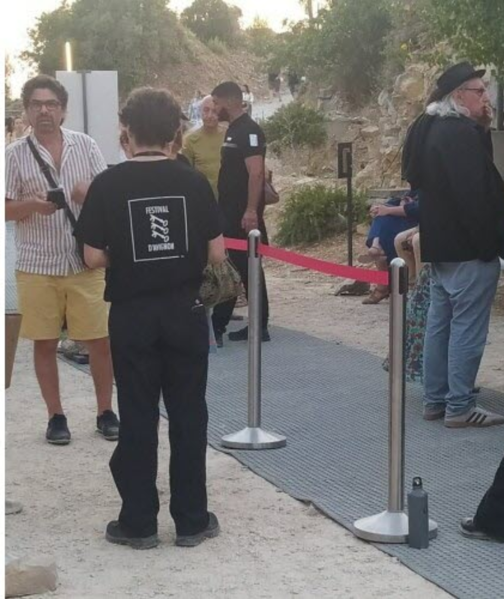 0 Photo de l'revue_presse' Travailler au Festival d'Avignon : « C’est un job que je recommande aux étudiants en théâtre »