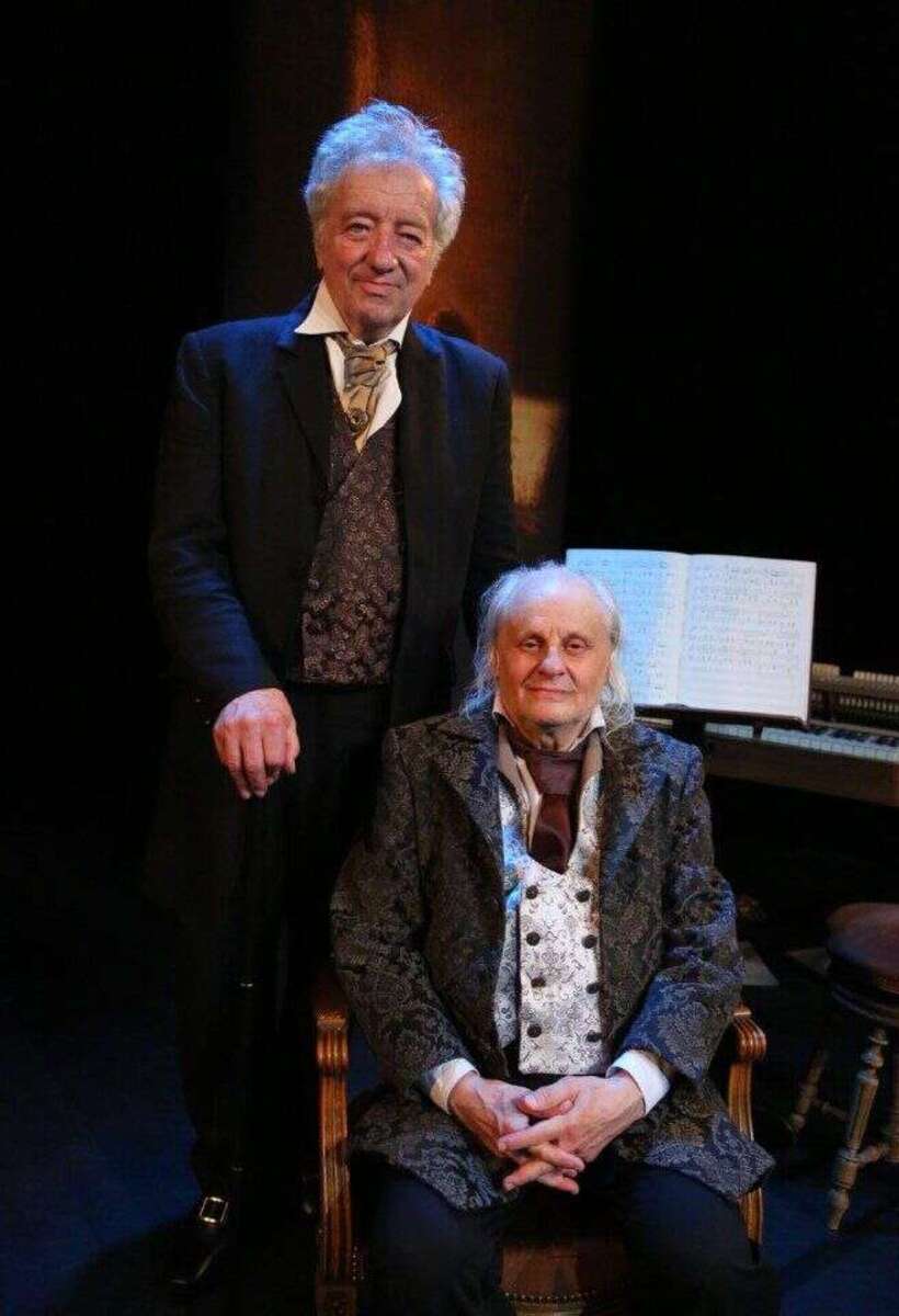 0 Photo de l'revue_presse' Beethoven, la malédiction texte Gérard Savoisien Metteur en scène : Stéphane Cottin