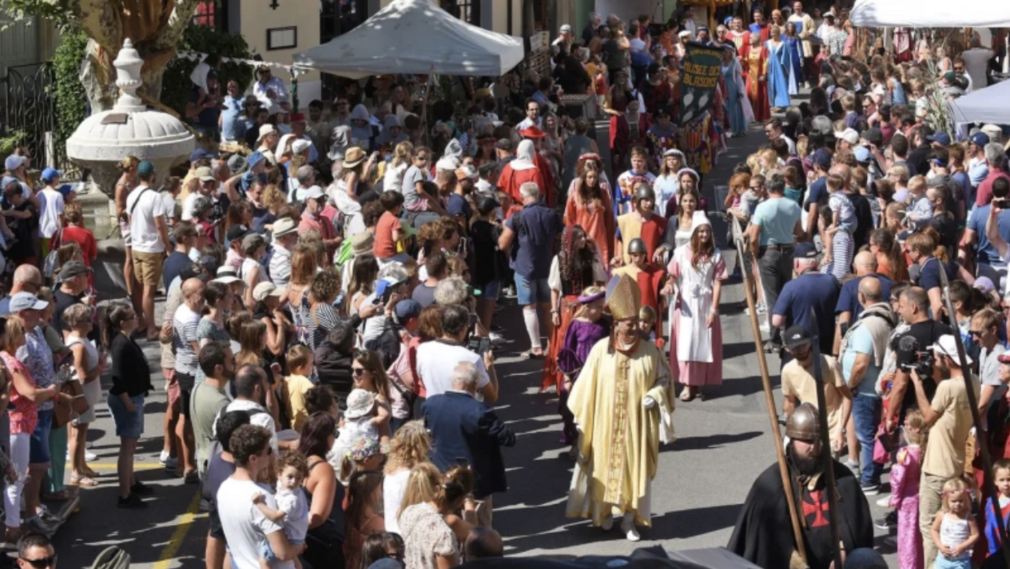 La fête de la Véraison revient et transforme Châteauneuf-du-Pape en cité médiévale