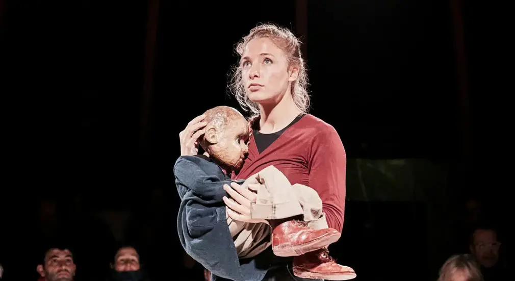 0 Photo de l'revue_presse' “Reclaim” de la Cie Théâtre d’Un Jour : un rituel des corps pour faire advenir un possible souhaitable