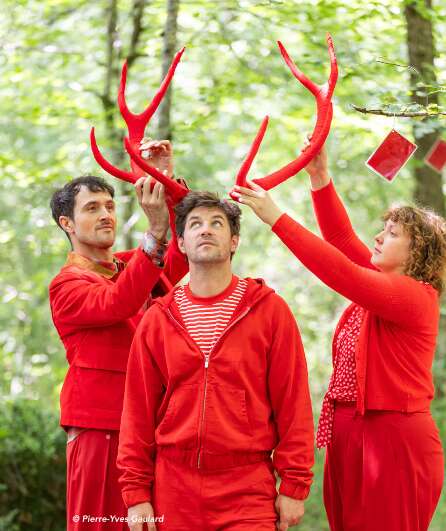 Affiche du spectacle Petit Quelqu'un