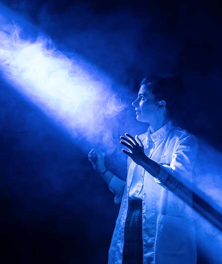 Affiche du spectacle L'affaire Rosalind Franklin