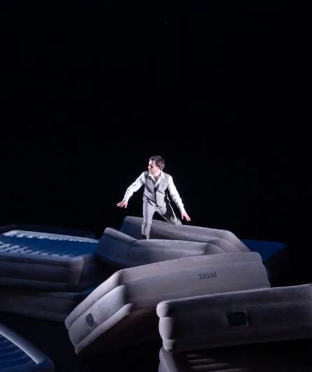 Affiche du spectacle Voyage en Ataxie