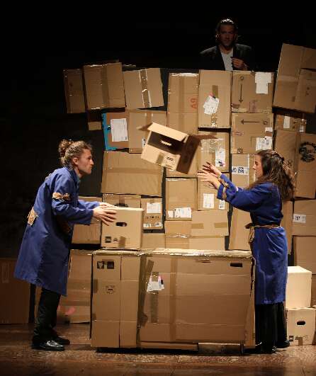 Affiche du spectacle Emballage