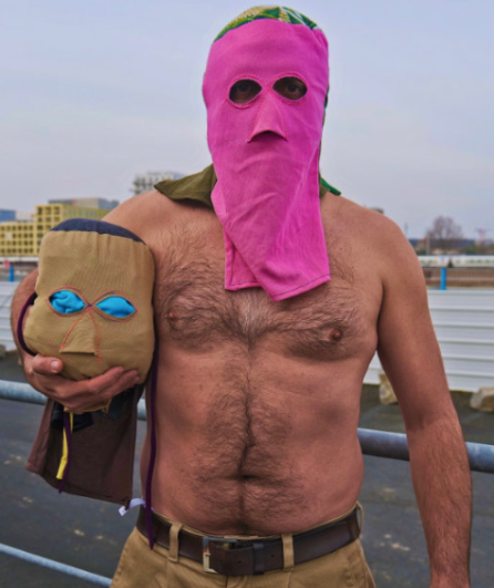 Affiche du spectacle Who Cares ?