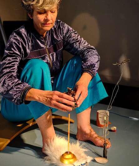 Affiche du spectacle des équilibres - où comment ça tient